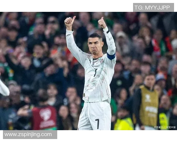 崇拜与追随足球明星C罗如何成为无数年轻人的偶像与榜样